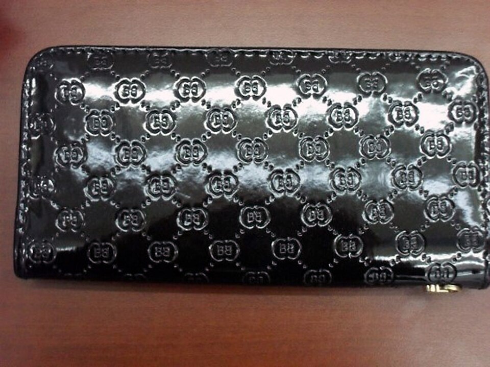 Gucci GG wallet on eBay
